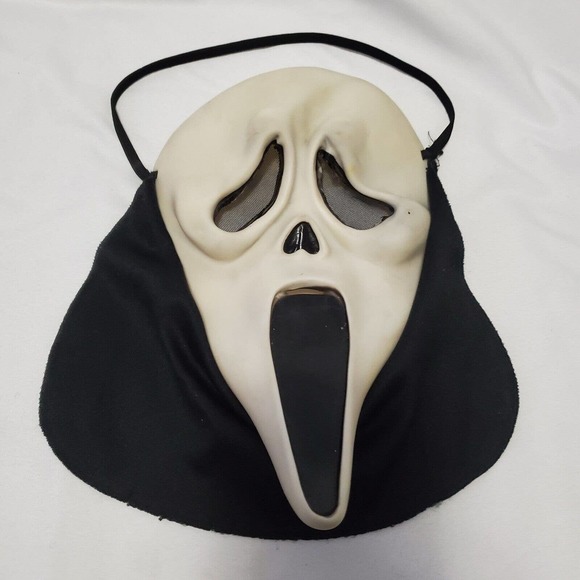Vintage 9” Kids Size Scream Ghostface Authentic Easter Unlimited Halloween Mask - Picture 1 of 4